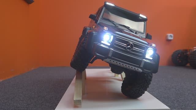 ГЕЛИК G500 6x6 от Traxxas