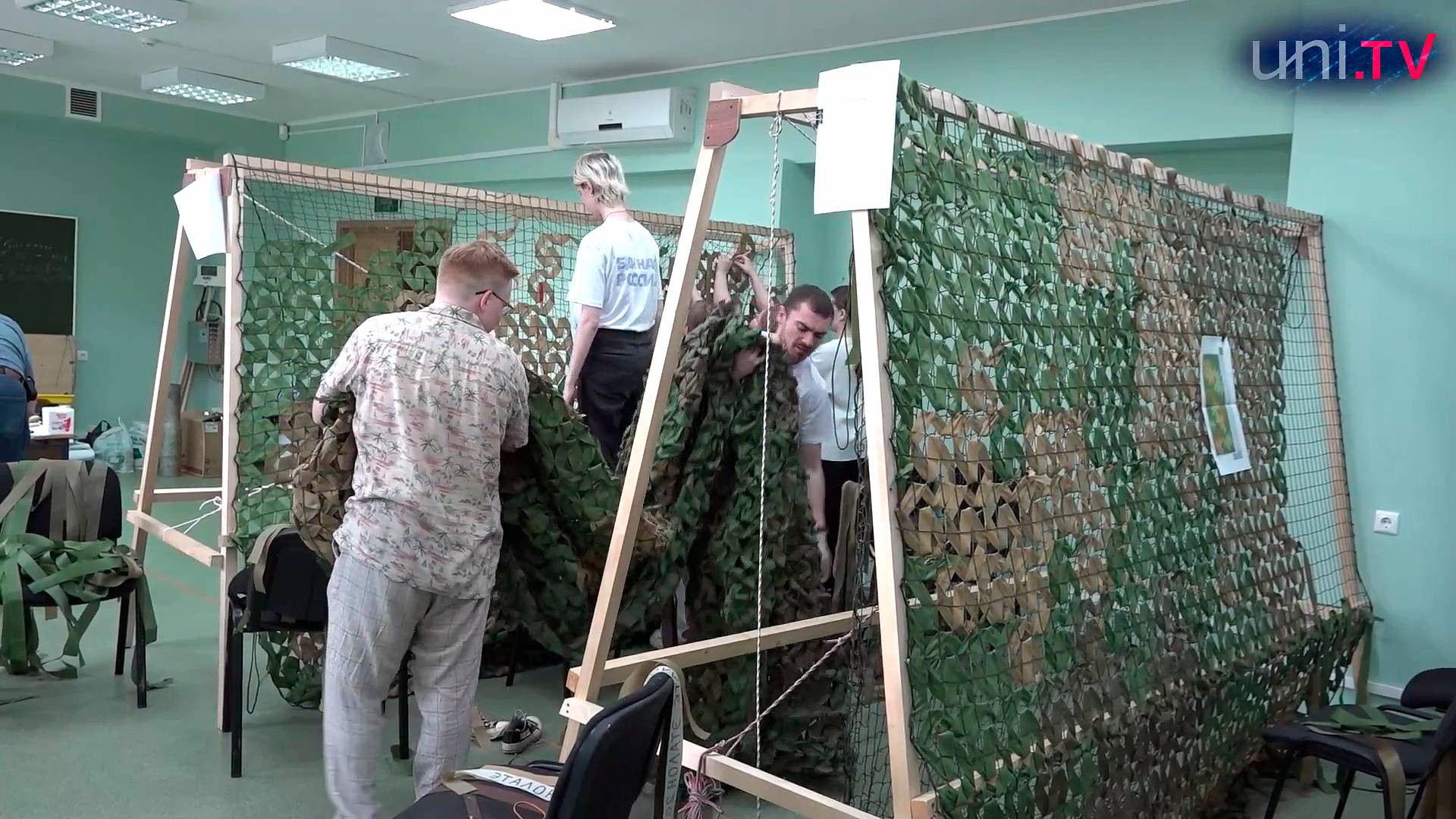 Очередная партия маскировочных сетей отправлена из Университета "Дубна" в зону спецоперации смотреть онлайн