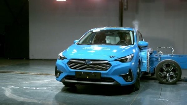 Краш-тест Subaru Impreza 2025