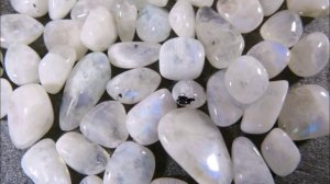 Лунный камень адуляр, лечебные и магические свойства, обзор, советы и рекомендации