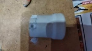 Небольшая модификация патрона лампочки