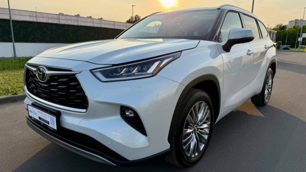 Обзор Toyota Highlander 2025 года из Китая, 2.0 Максимальная комплектация