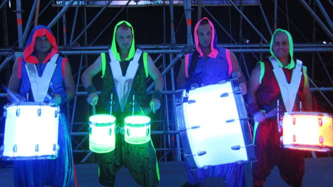 Световое барабанное шоу / Шоу барабанов со светом / шоу барабанщиков / барабанщики  