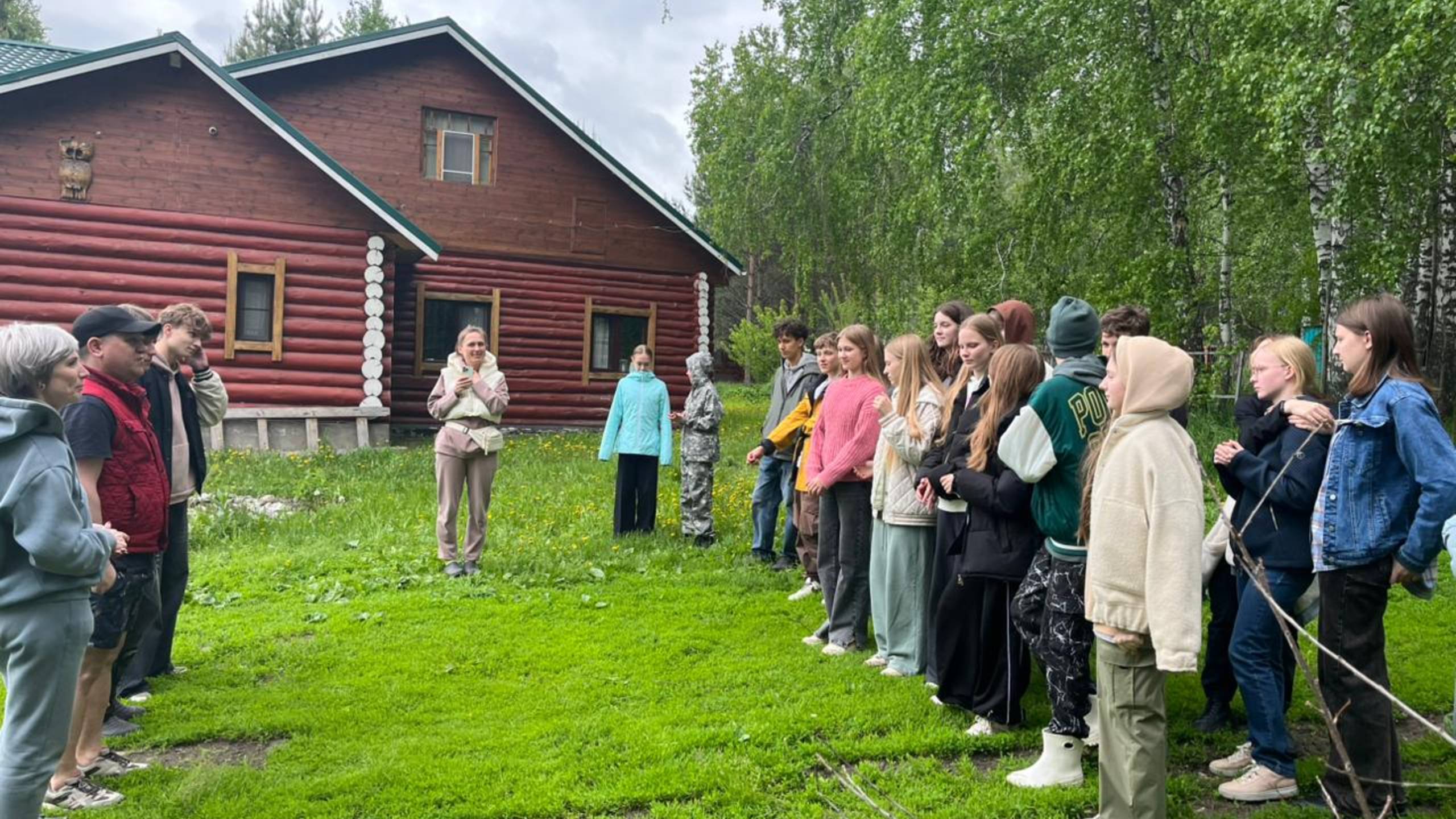 Восьмиклассники в деревне в гостях у фермеров.
