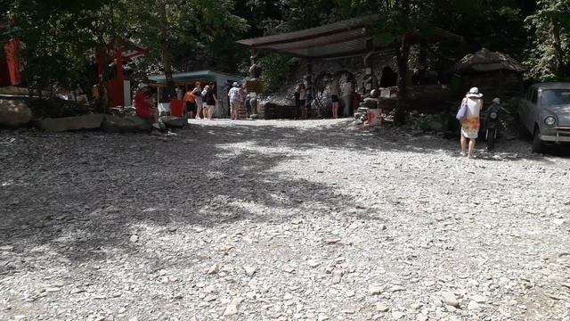 Кузнецовские водопады, развлечения. Отдых в горах Тенгинки Туапсинского района на базе Антар. смотреть онлайн