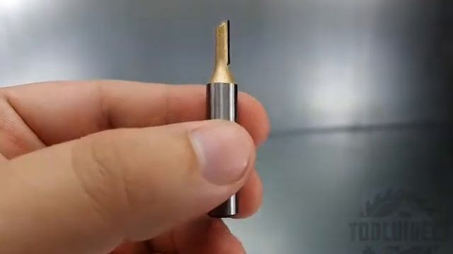 Фреза по работе с ЛДСП, МДФ, пластиком и деревом пазовая прямая для фрезера Z=1 смотреть онлайн