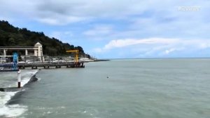 Сочи Хоста пляж Волна и пляж Бриз сегодня 18 июня 2025. Обстановка на пляжах, какая погода и море