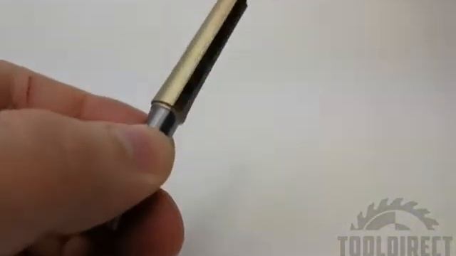 Фреза：МДФ, дерево, ЛДСП, пластик прямой формы пазового типа для ручного фрезера с врезным зубом Z2+1 смотреть онлайн