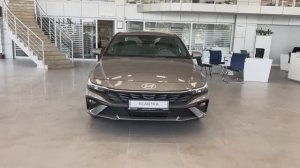 Hyundai Elantra 2025 обзор