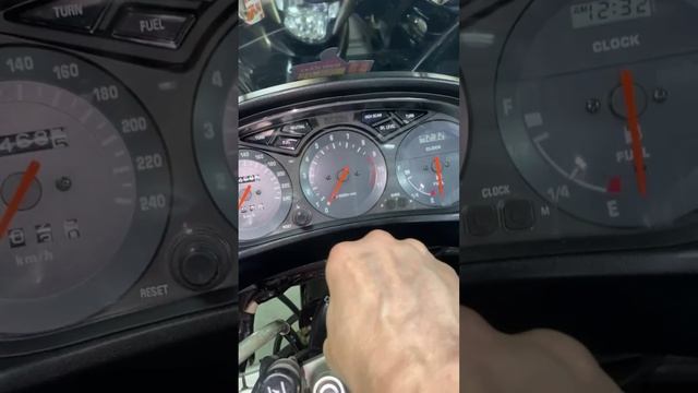 YAMAHA XJ900S (1994) черный смотреть онлайн