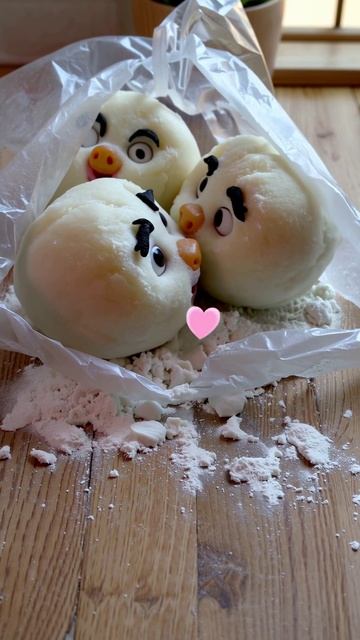 Что-то странное