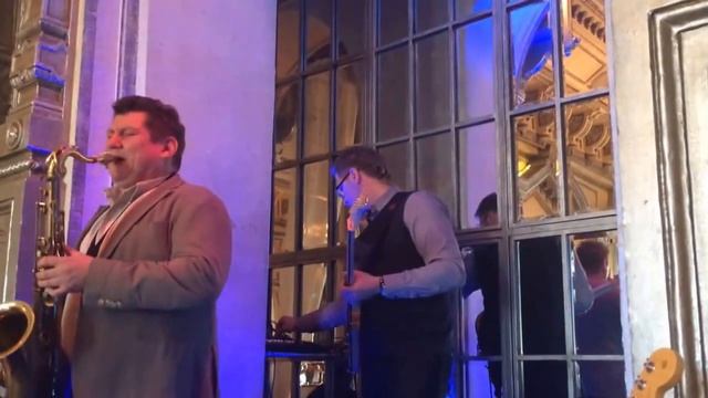 Профессиональный саксофонист | TrecStudio