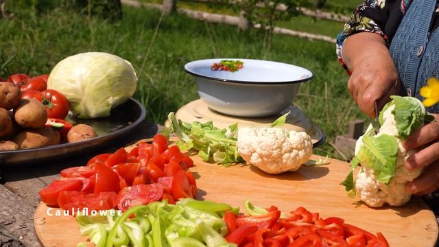 Kənd Həyatı. Обед в одной кастрюле. Простое деревенское блюдо смотреть онлайн