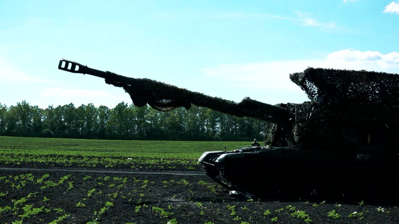 «Хочется показать этих ребят, чтобы они остались в истории. Показать,как добывалась победа» смотреть онлайн