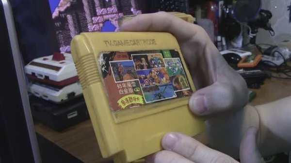 Очень много посылок с играми, Запчасти для самодельной игровой консоли денди, картриджи, устройства