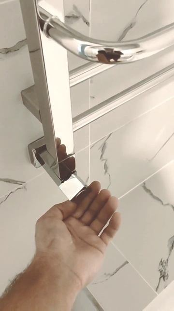 Полотенцесушитель Grotta. Как выглядит.