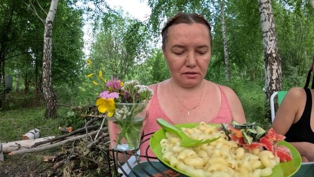 Завтрак на природе. Мукбанги. Отдых с семьей на природе, второй день. смотреть онлайн