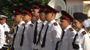 Выпускникам Севастопольского кадетского корпуса СК России вручили аттестаты