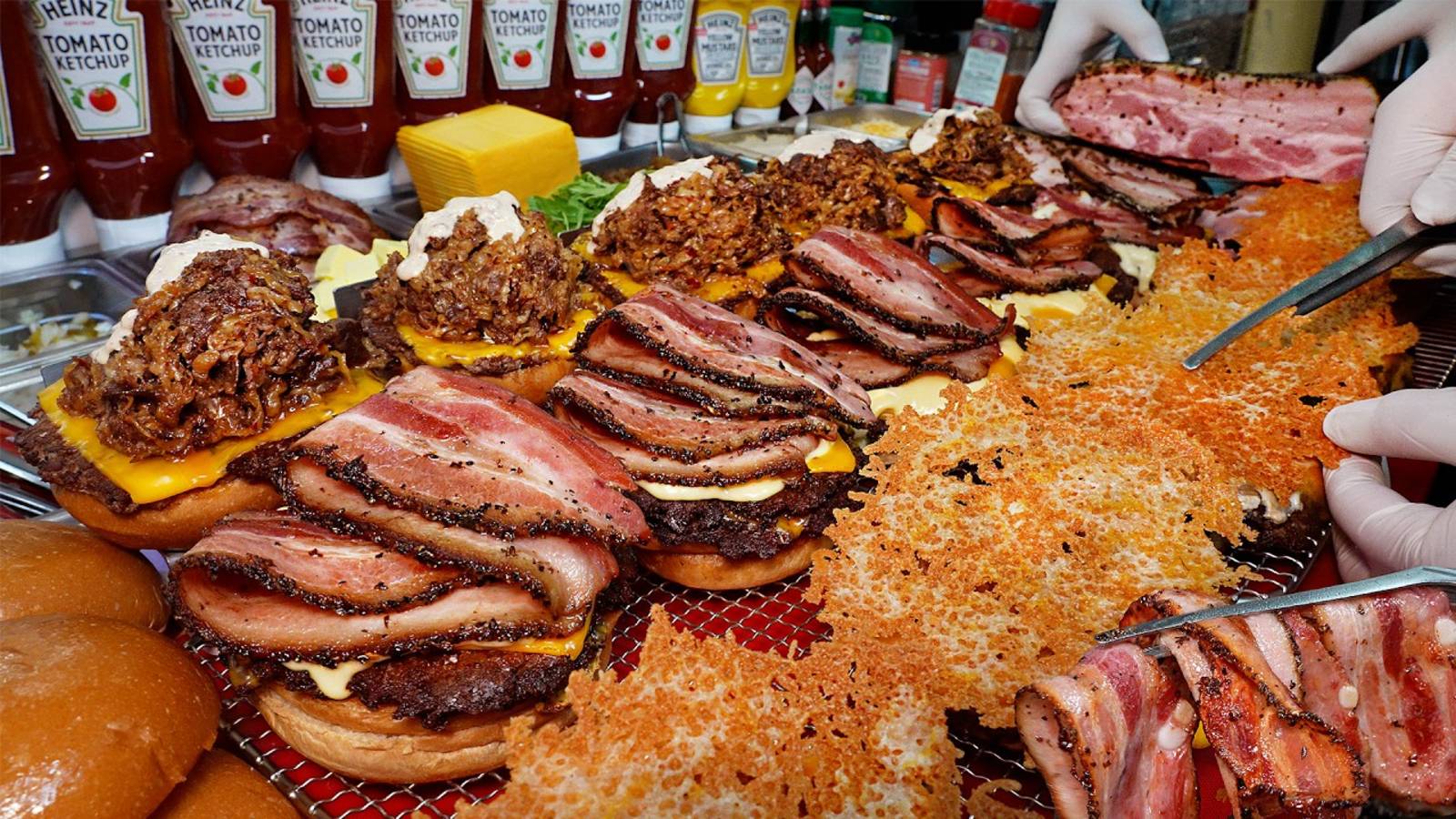 Уличная еда Кореи: бургеры, которые стоит попробовать каждому! #корейскаяеда #бургеры смотреть онлайн