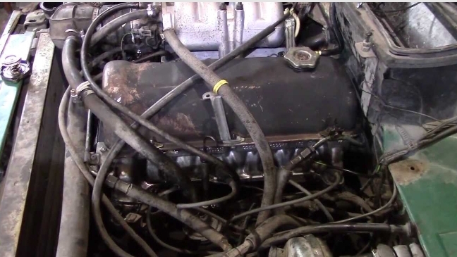 Lada Niva TAIGA 1,7i 4x4 Диагностика и ремонт ВАЗ 21213 Нива на газе инжектор гидрокомпенсаторы