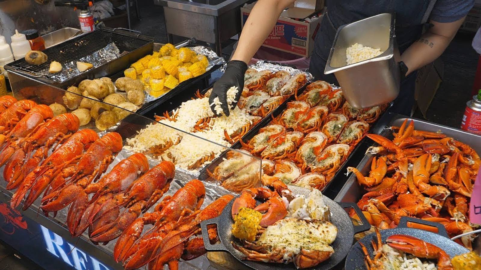 Уличная еда в Китае: Что едят в Дунгуане? 😲🔥 #китайскаяеда #чтоедятвкитае #китай2025 смотреть онлайн