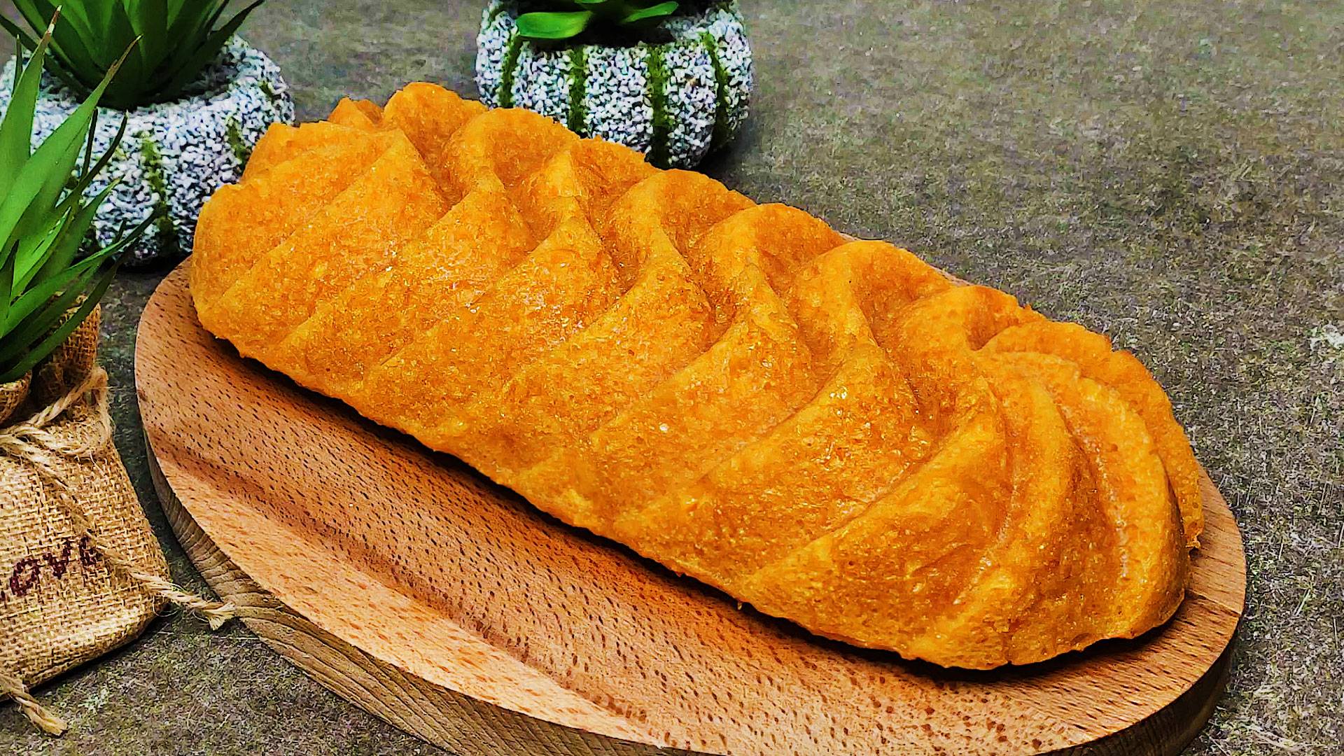 Это объедение из тыквы, я готовлю когда хочу порадовать семью (очень вкусный тыквенный пирог) смотреть онлайн