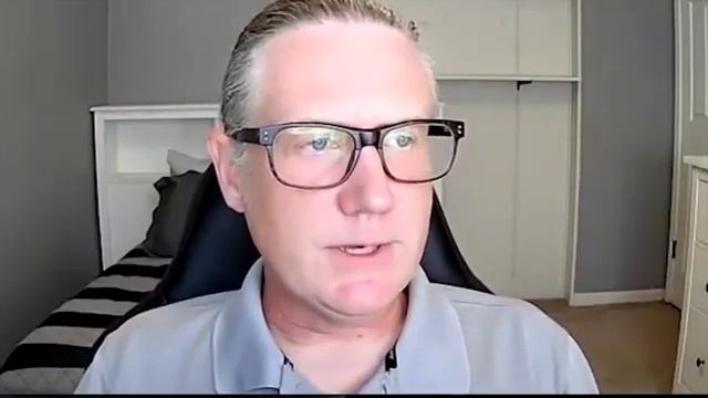 Дэвид Айк о рептилиях, НЕЛЮДЯХ, Телепортации, НЛО И Изменении Формы смотреть онлайн