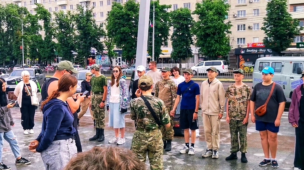 МАРИУПОЛЬ Начали появляться Отряды молодых ребят 🏬Восстановление и Жизнь Сегодня смотреть онлайн