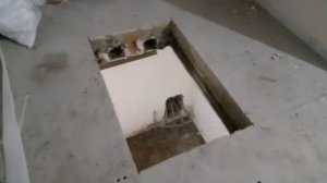 Резка проёма под лестницу в плите перекрытия