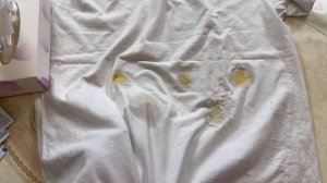 Как удалить жирное пятно с одежды