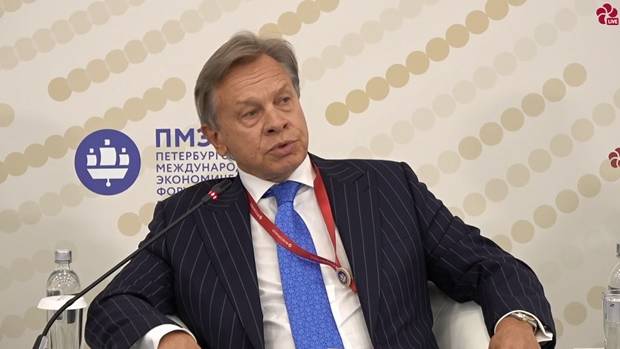 Выступление главы Комиссии Совета Федерации по информполитике Алексея Пушкова на ПМЭФ'25 смотреть онлайн