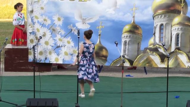 "Над Россией моей..."
