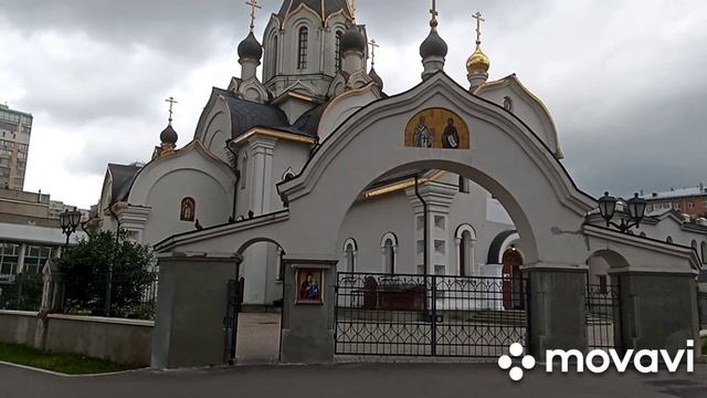 Храм в честь святых равноапостольных Мефодия и Кирилла, учителей Словенских на Дубровке. смотреть онлайн