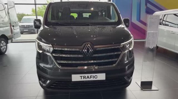 2025 Renault Trafic 2025 обзор