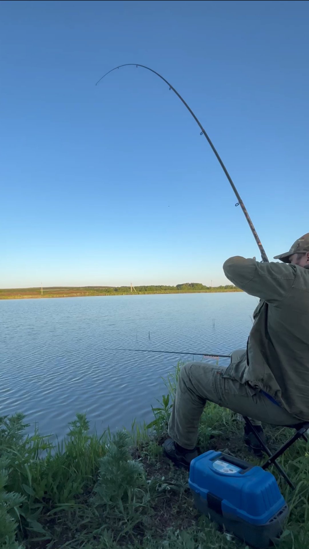 Карась на поплавок!!
Ловля карася на поплавок 2025!