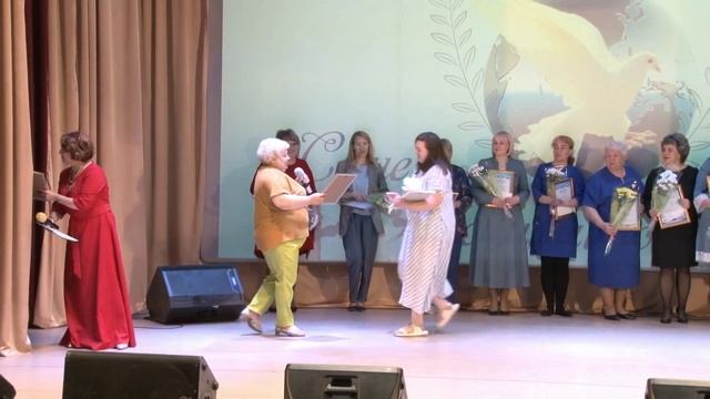 8 июня день социального работника концерт смотреть онлайн