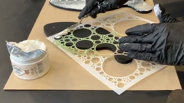 Cadence Classical Relief Paste