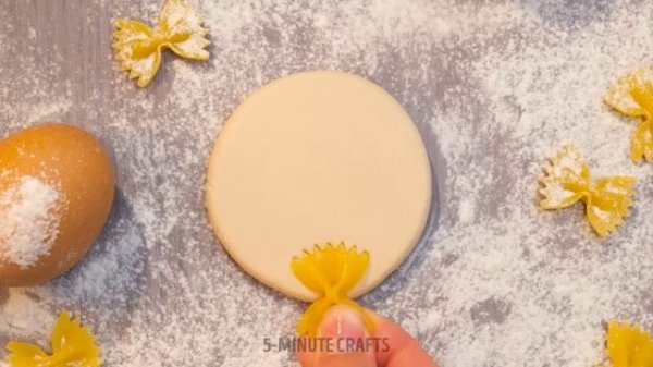 KITCHEN GADGETS VS HACKS Tips for Fast Cooking!