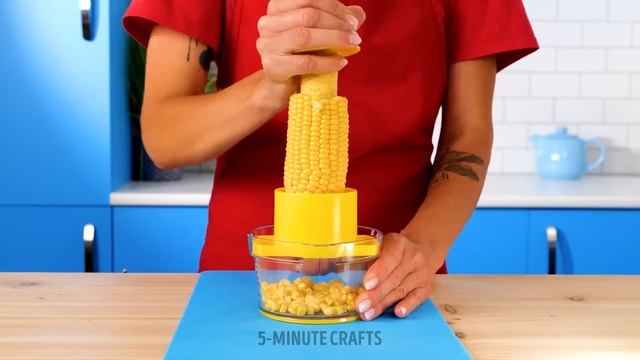 KITCHEN GADGETS VS HACKS Upgrade Your Cooking Skills! смотреть онлайн