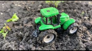 Мультик для малышей, веселый трактор.