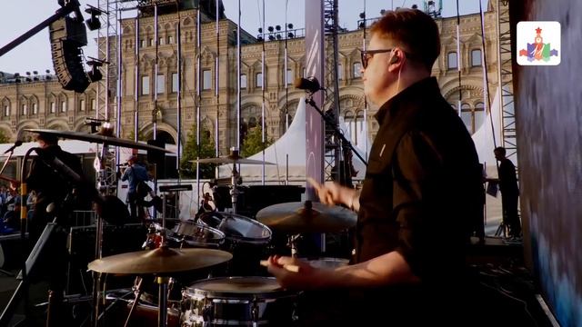 ЗВЕРОБОЙ - Добрый знак. Выступление на Красной Площади, Москва 05.06.2025