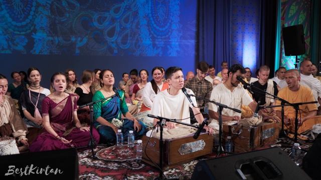BestKirtan - Smita Krishna | Vraj Kirtan | Day 4 (15.06.2025) смотреть онлайн