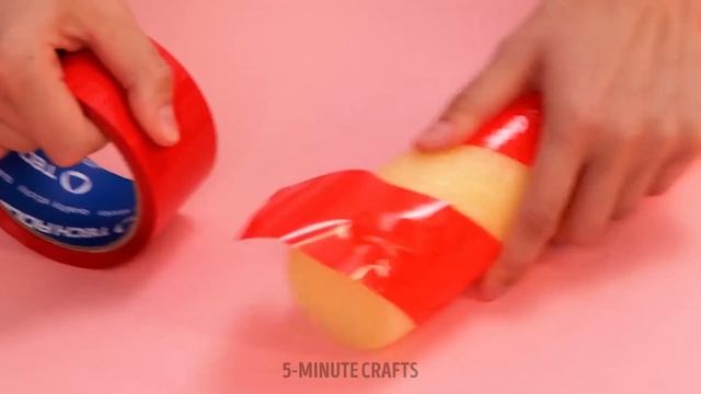 OOPS! LAST MINUTE CHRISTMAS DECOR HACKS FROM CARDBOARD смотреть онлайн