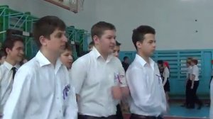 9 класс. Смотр строевой песни. 2016год