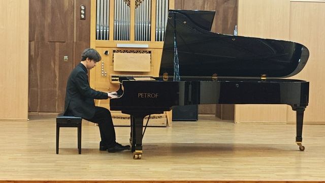 Моцарт Соната К547а №19 Фа Мажор исп. Мамбетов Владимир