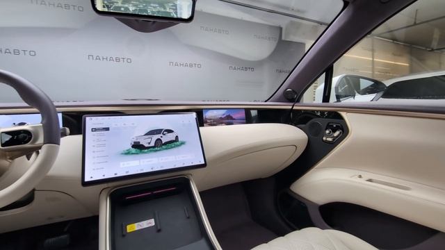 Avatr 11 116 kWh AWD 5 seats смотреть онлайн