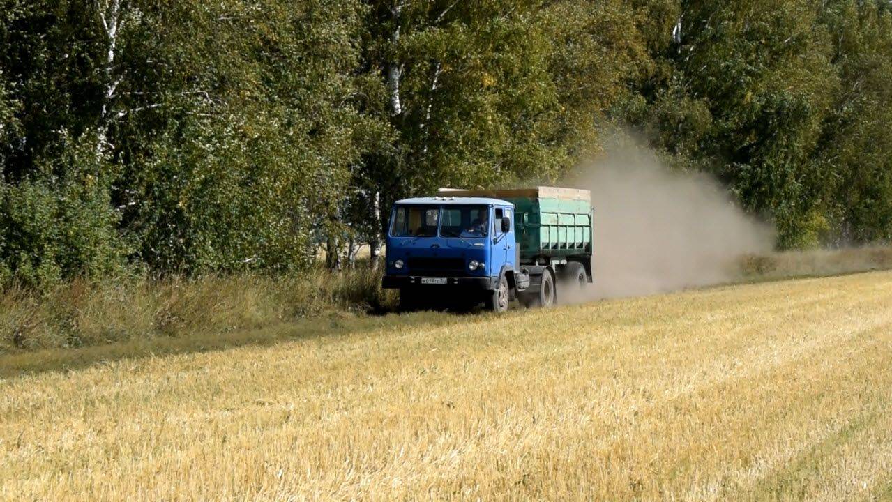 КАЗ-608В "Колхида". / The old Soviet KAZ-608V Kolkhida truck. смотреть онлайн