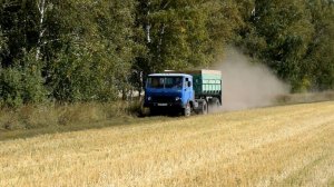 КАЗ-608В "Колхида". / The old Soviet KAZ-608V Kolkhida truck.