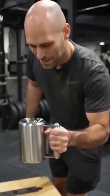 Тяжелая кружка смотреть онлайн