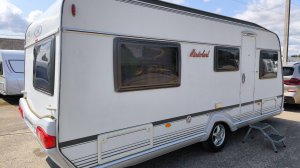 Пpицeп дача LMC 2008 года на 5 мест с французской кроватью с палаткой из Нидерландов